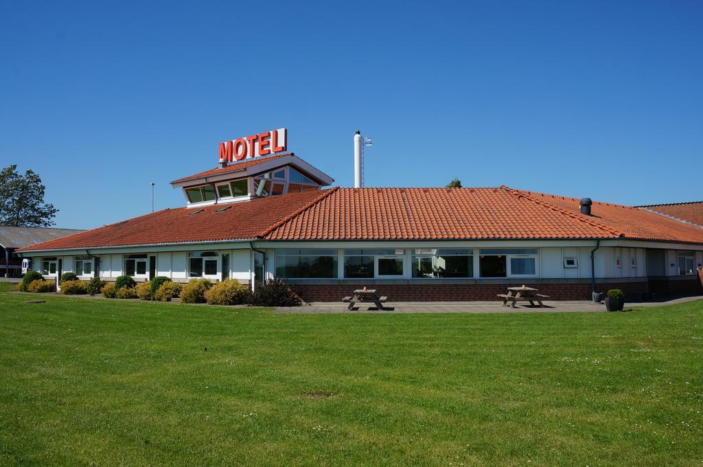 Motel Spar 10 ไวบอร์ก ภายนอก รูปภาพ